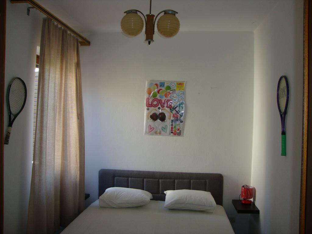 Apartments Boljat Supetar Habitación foto
